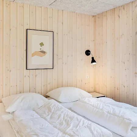 Tatil Evi 5 Star In Vaeggerlose Bøtø By