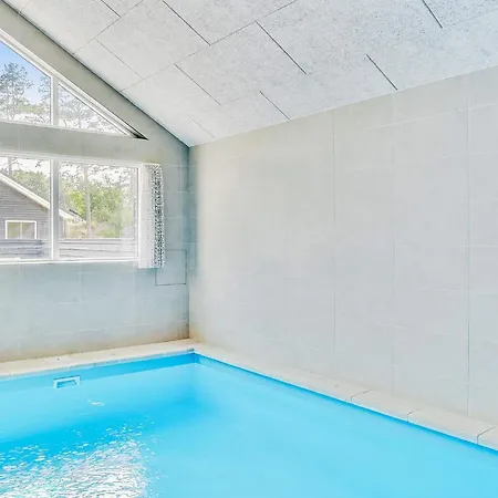 Holiday home 5 Star In Vaeggerlose *